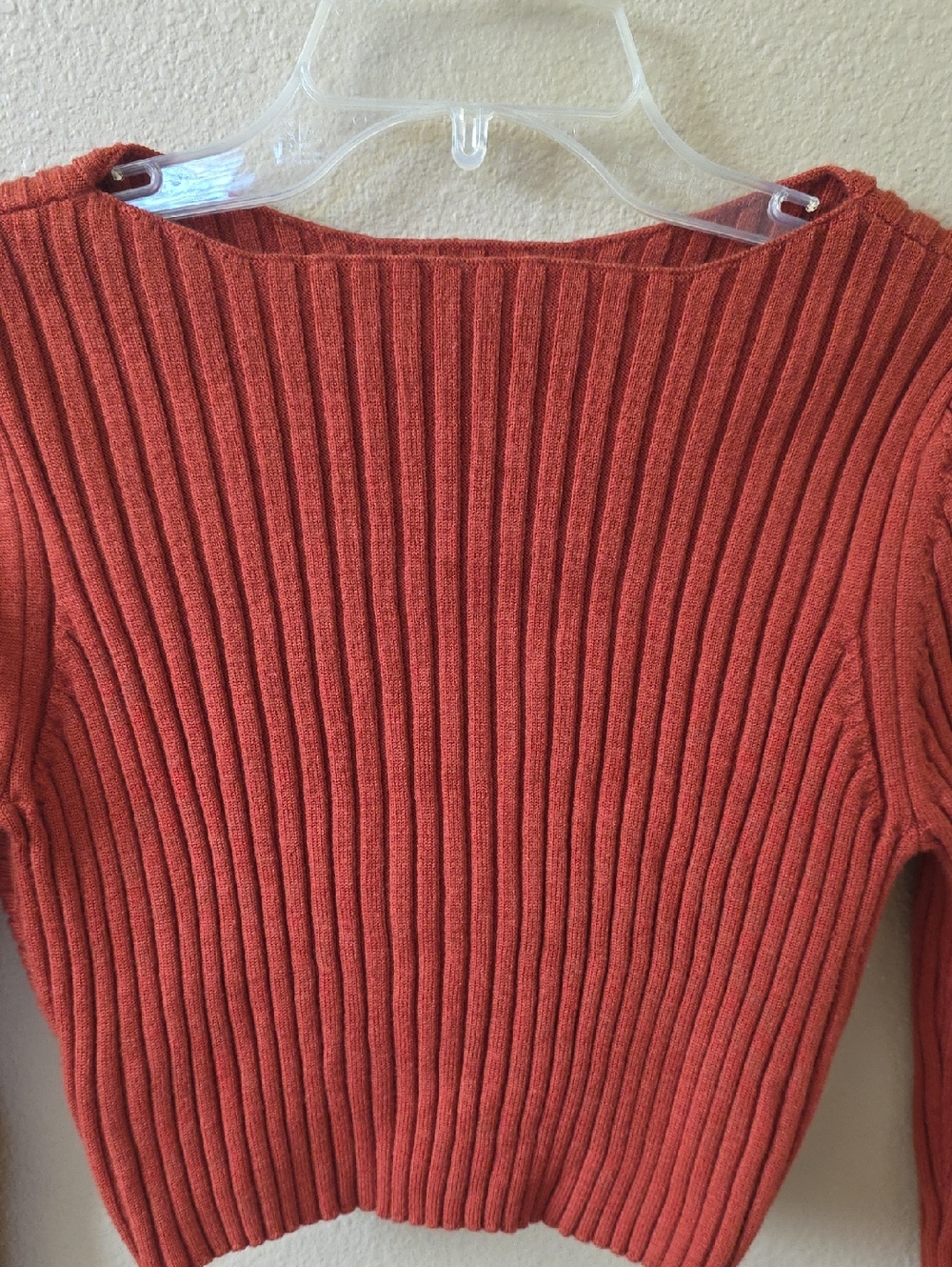 Urban Outfitters Burnt Orange Tayla Twist Front Crop Sweater - Size Large - Picture 3 of 5